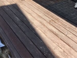 ウッドデッキの色あせ・劣化|周南市E様邸